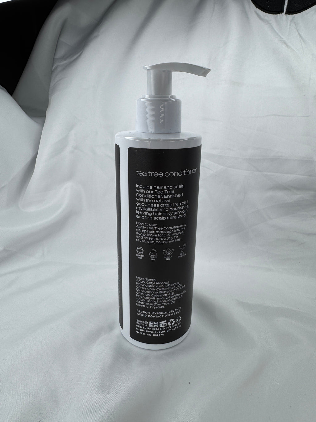 OiR Tea Tree Shampoo & Conditioner