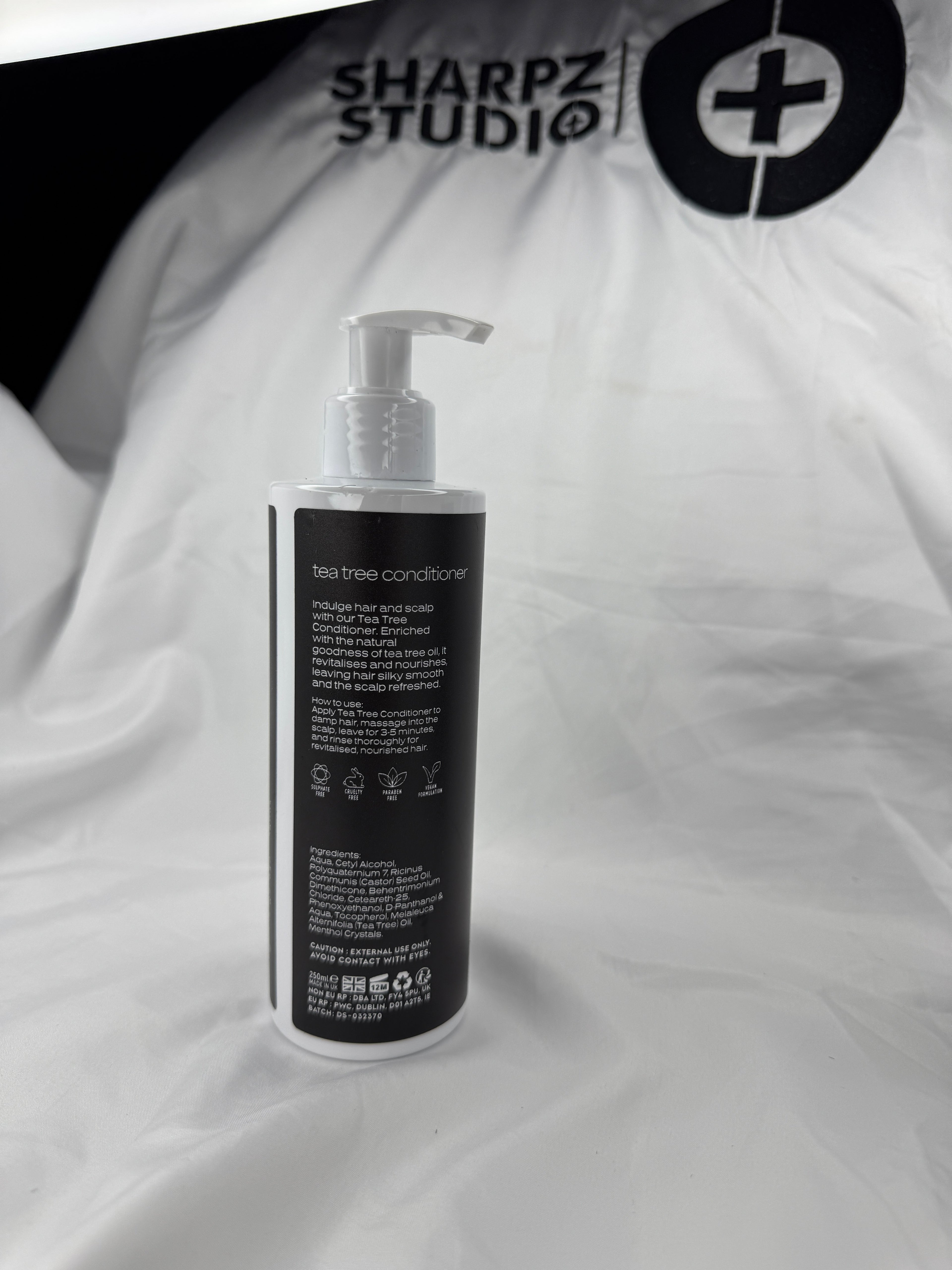 OiR Tea Tree Shampoo & Conditioner